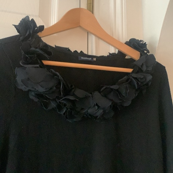 Magaschoni BLACK Sweater Silk & Cashmere Blend Flowers Trim Ruffles Large - Picture 3 of 8